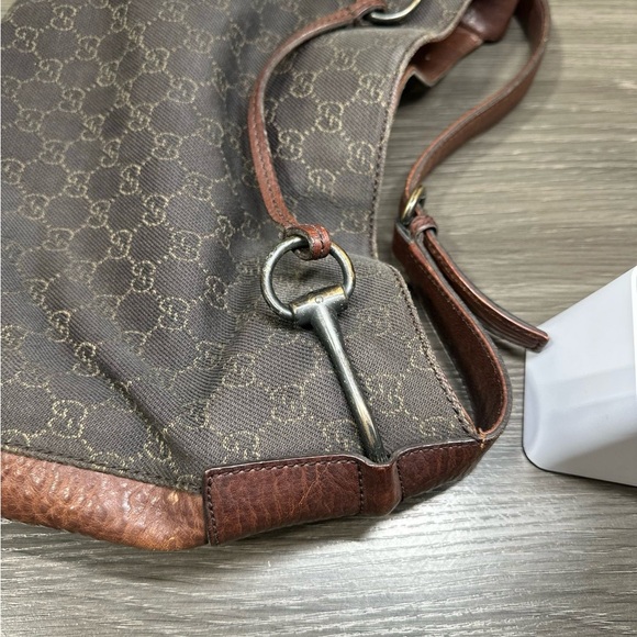 Gucci Drawstring Horsebit Hobo Brown - Picture 13 of 13